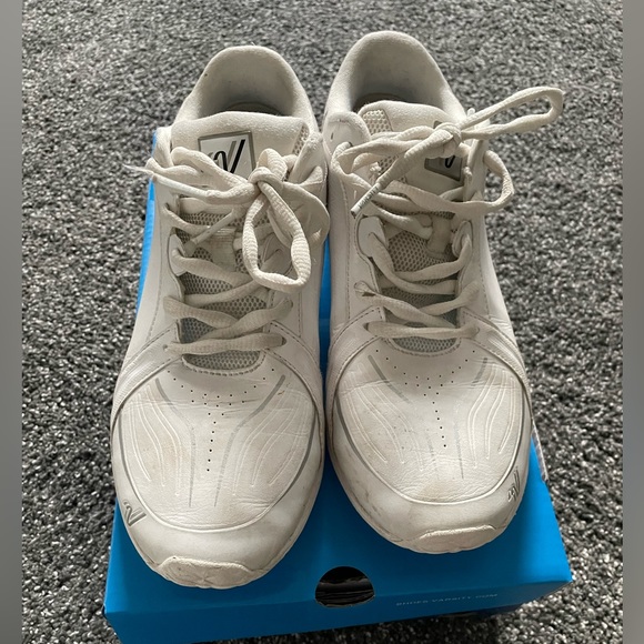 Varsity Shoes Varsity Brand White Cheerleader Ii Cheer Sneakers